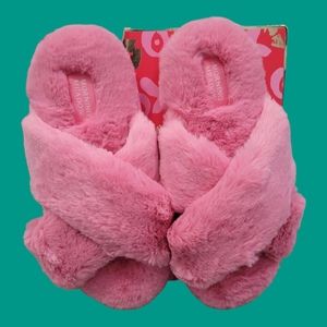 Morning Meadow Pink Faux Fur Slippers